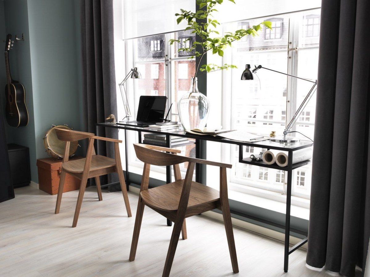 ВИТШЕ для ноутбука в интерьере