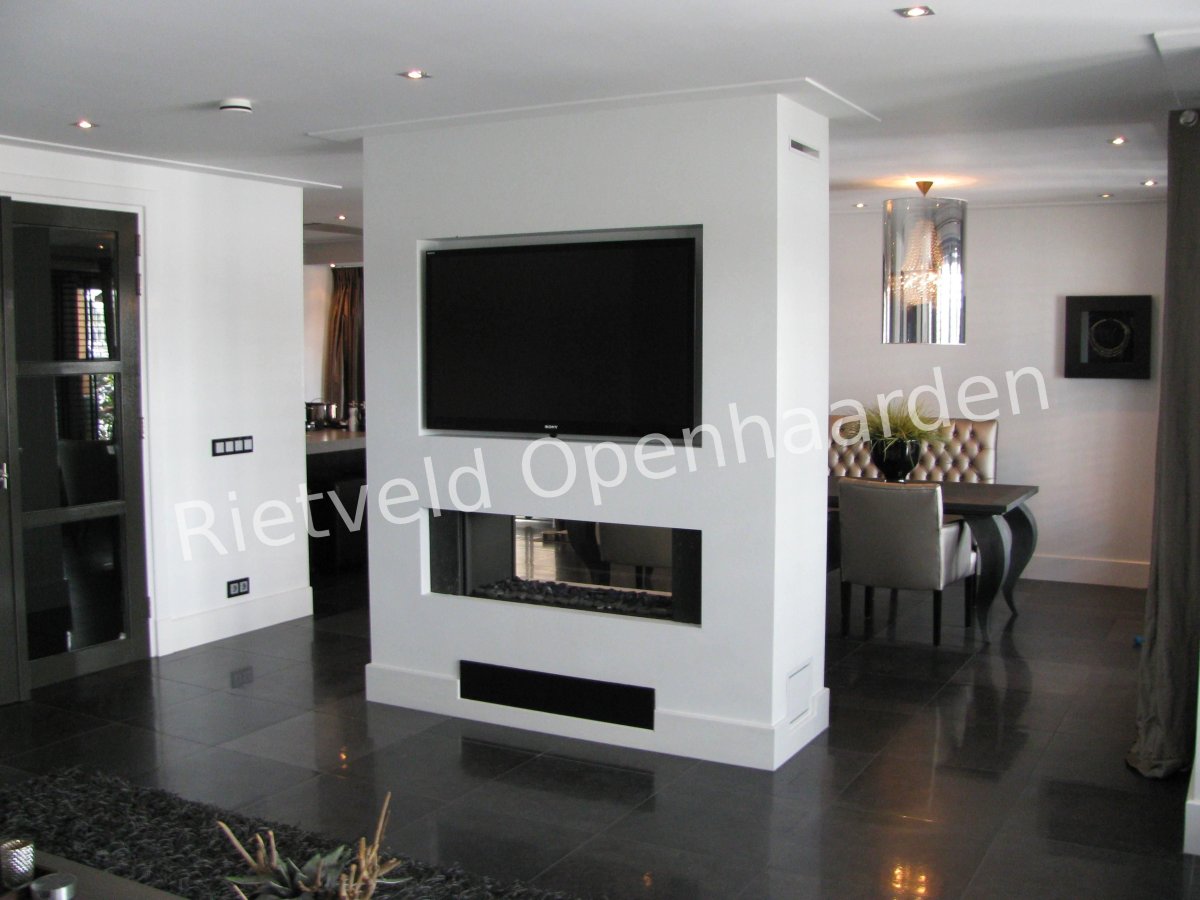 Перегородка с телевизором