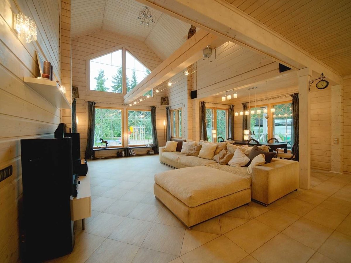 Загородный дом на Медном озере Honka 450м2 снльня