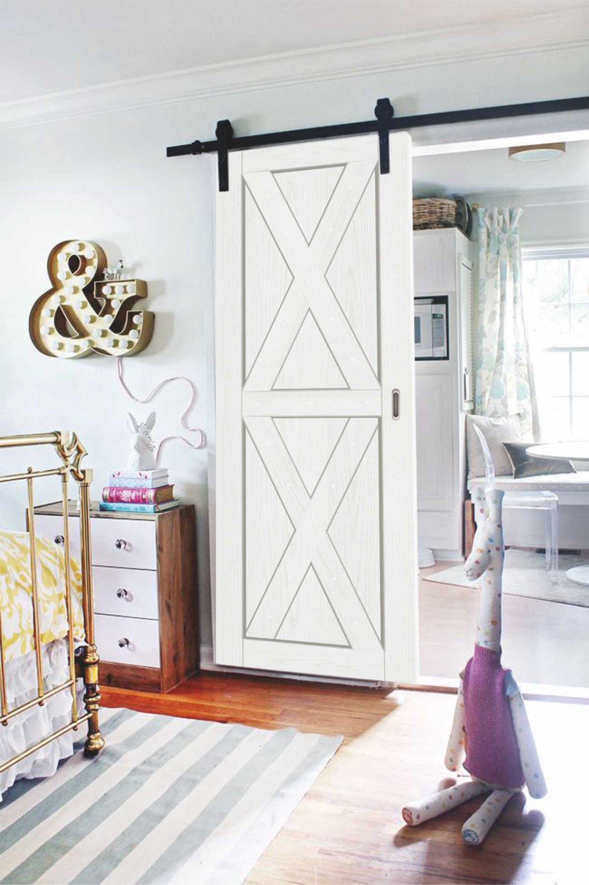 Навесная дверь на роликах