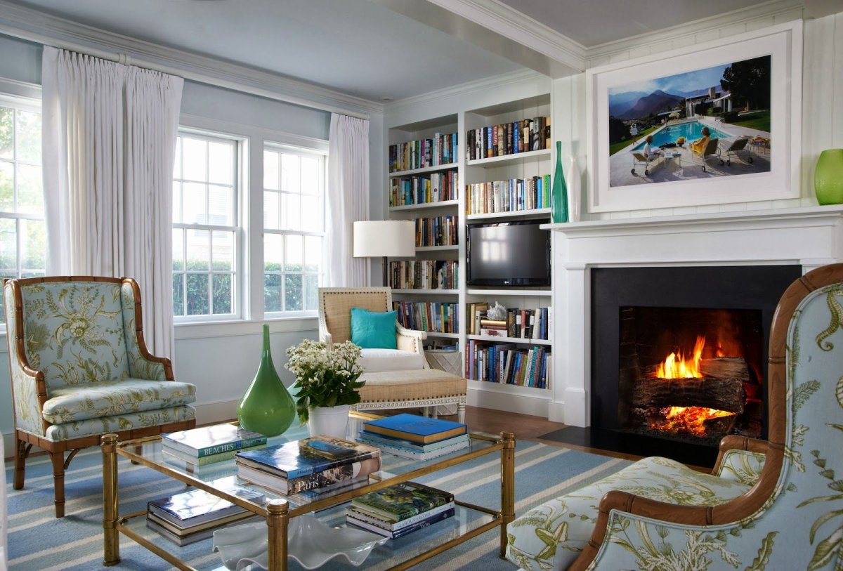 Камины в интерьере гостиной