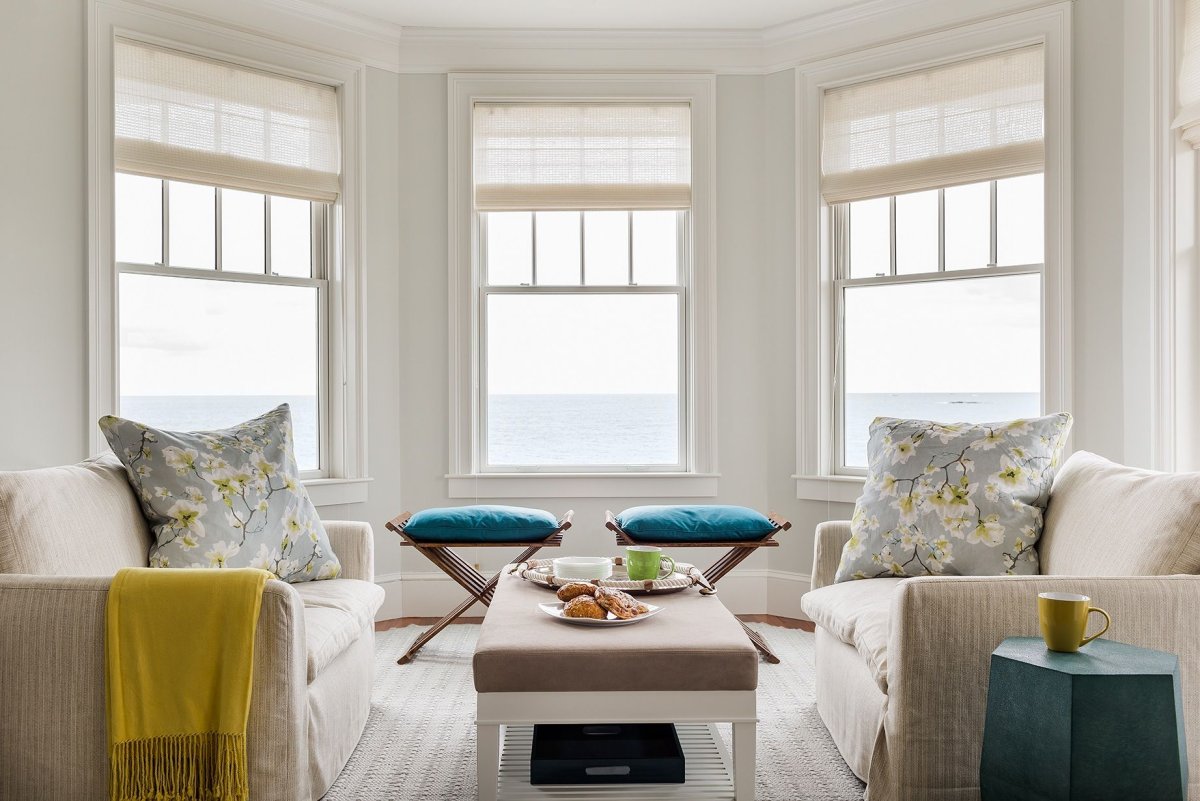 Спальня с эркерным окном