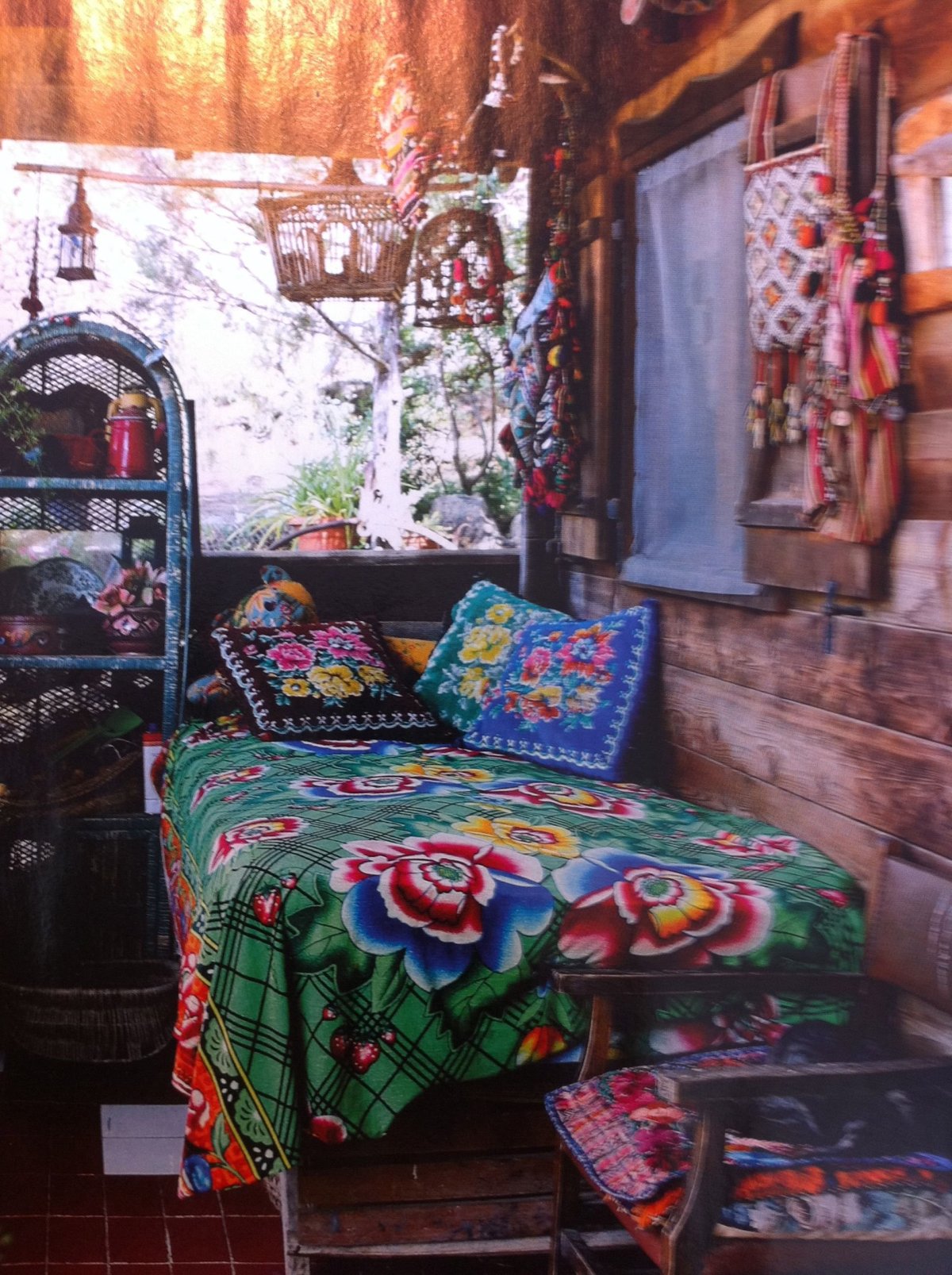 Цыганский стиль в интерьере