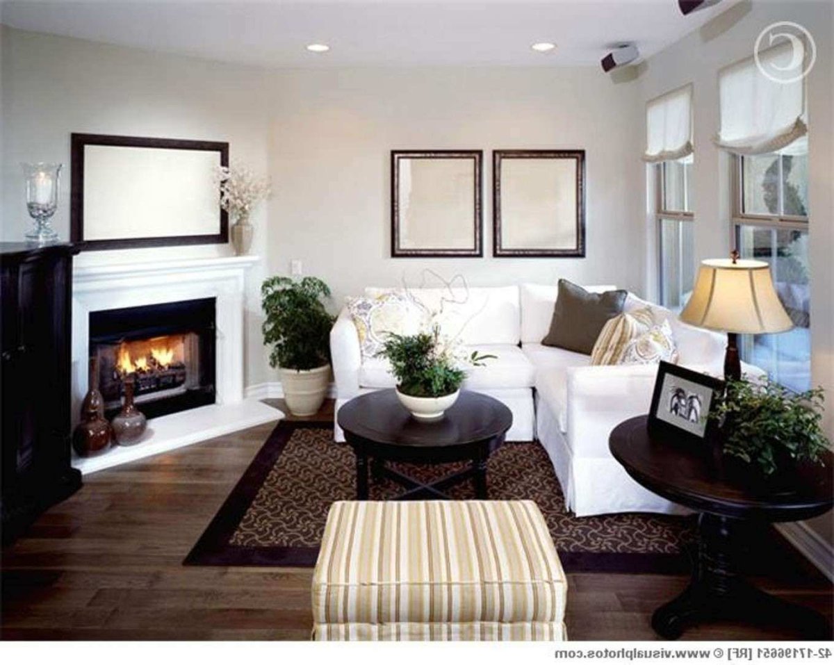 Расположение камина в гостиной