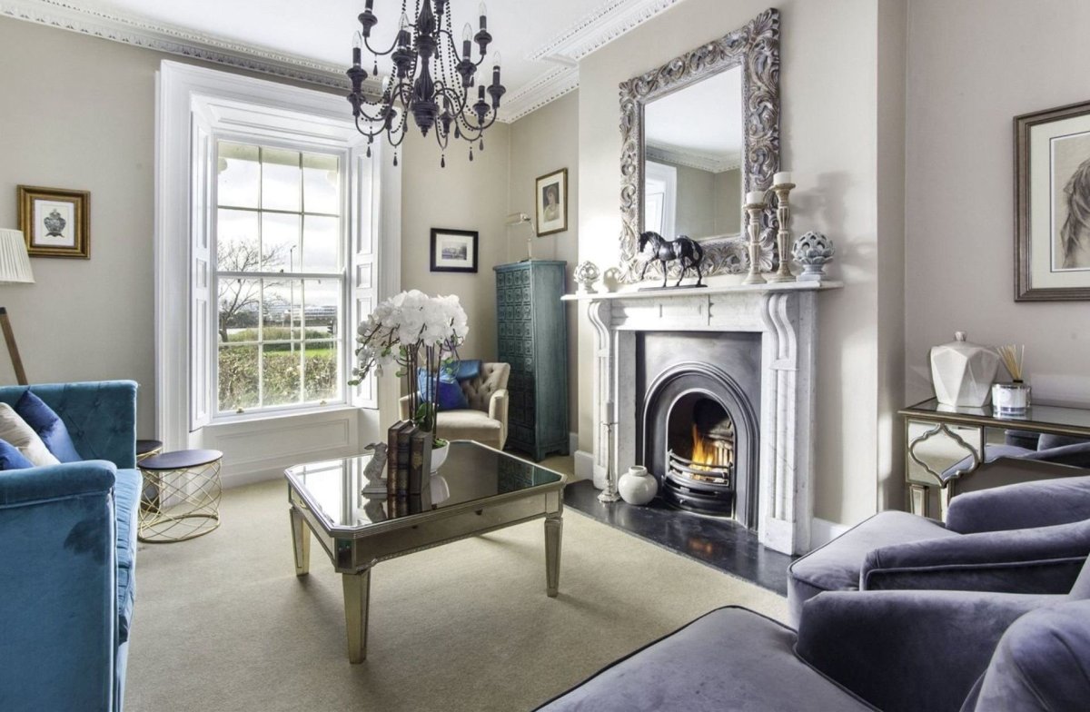 Каминная зона в гостиной