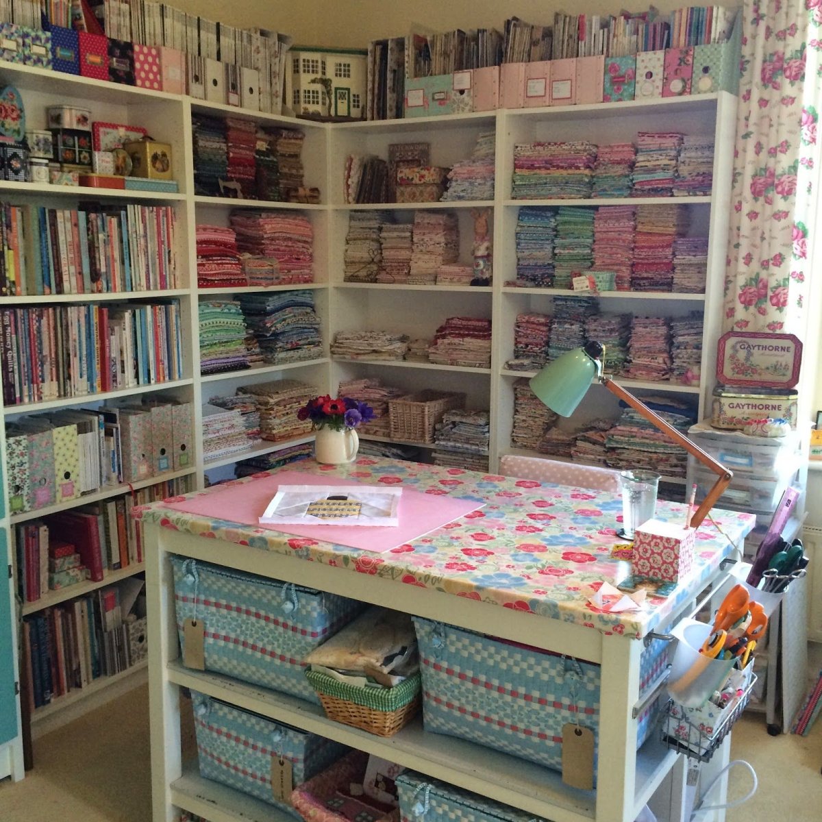 Румбокс в стиле шебби Шик