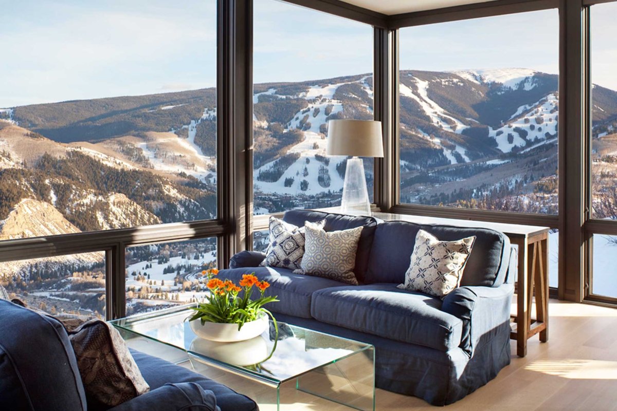 Панорамный вид из окна