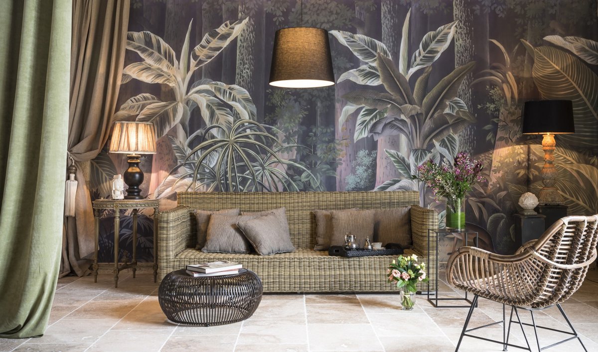 Цельные панорамные обои для стен в интерьере