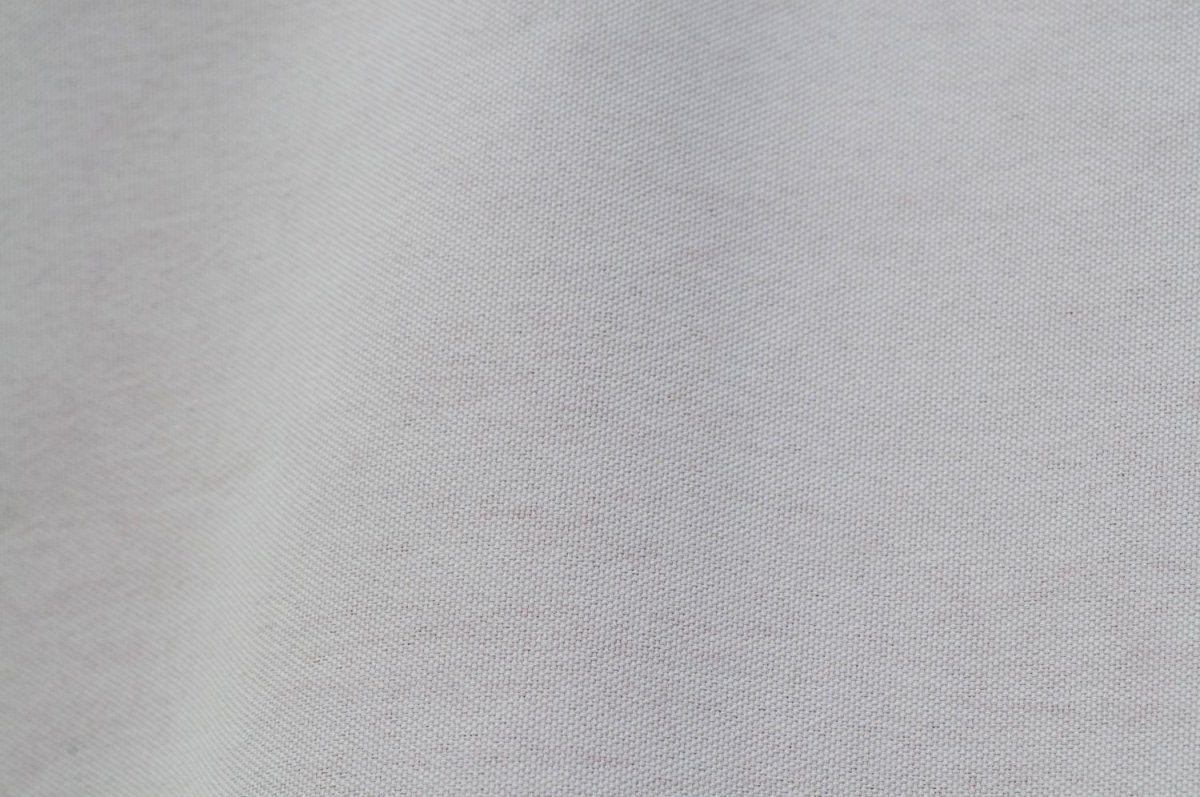 Белая текстурная ткань