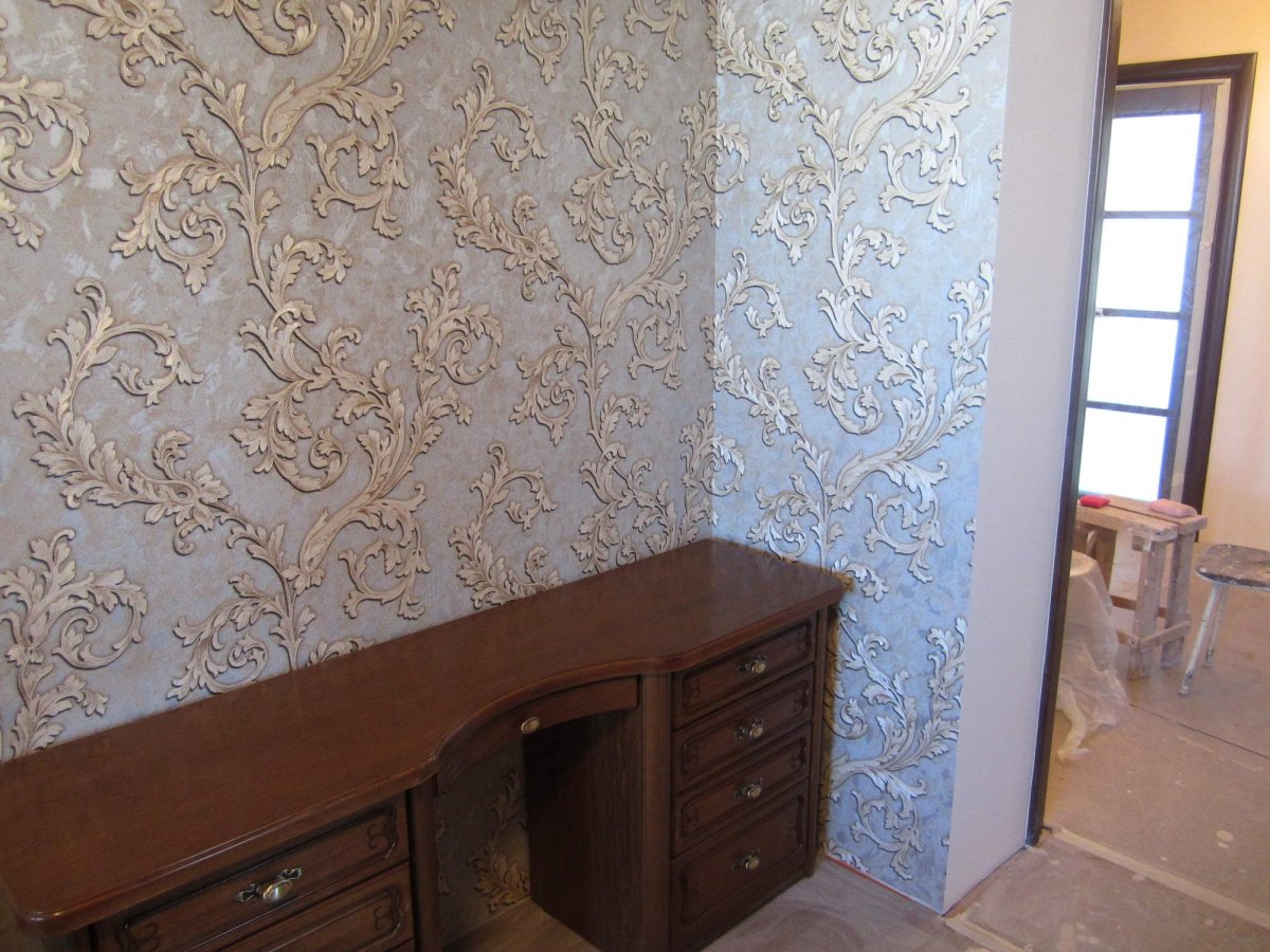 Обои в коридор шелкография