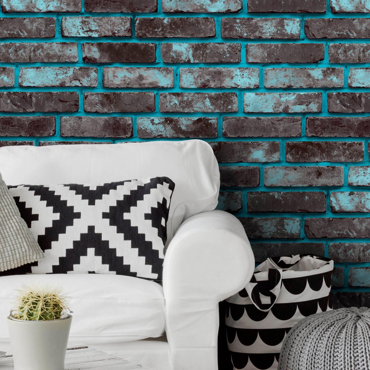 Victoria Stenova Rock&Wall