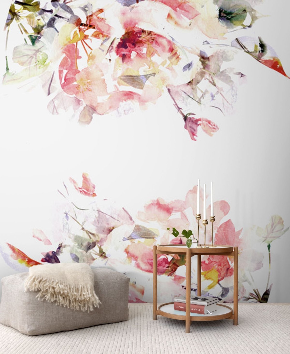 Цветы на стене в интерьере