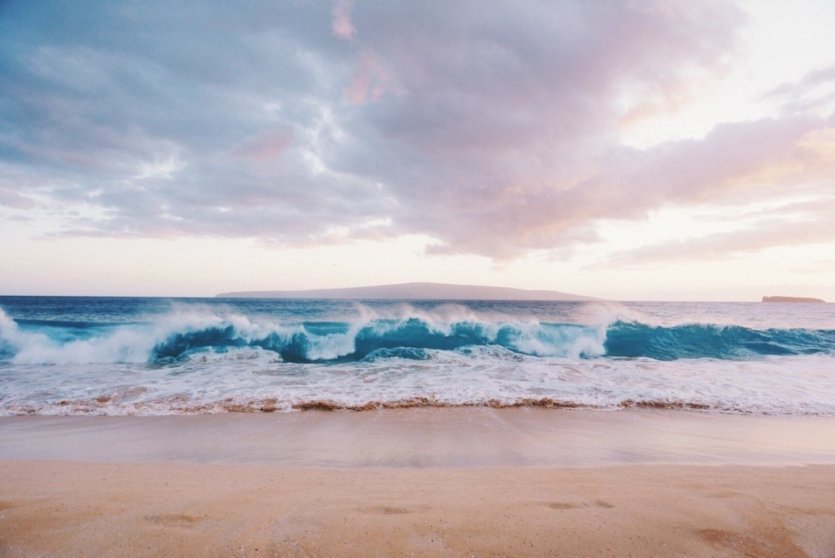 Море в пастельных тонах