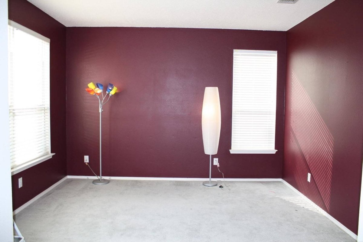 Полуматовая краска для стен