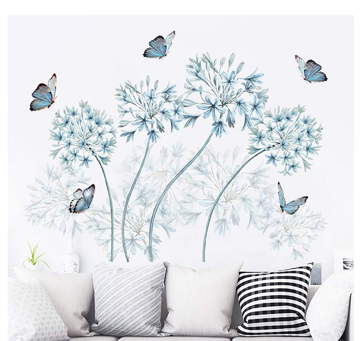 Стилизованные цветы на стену