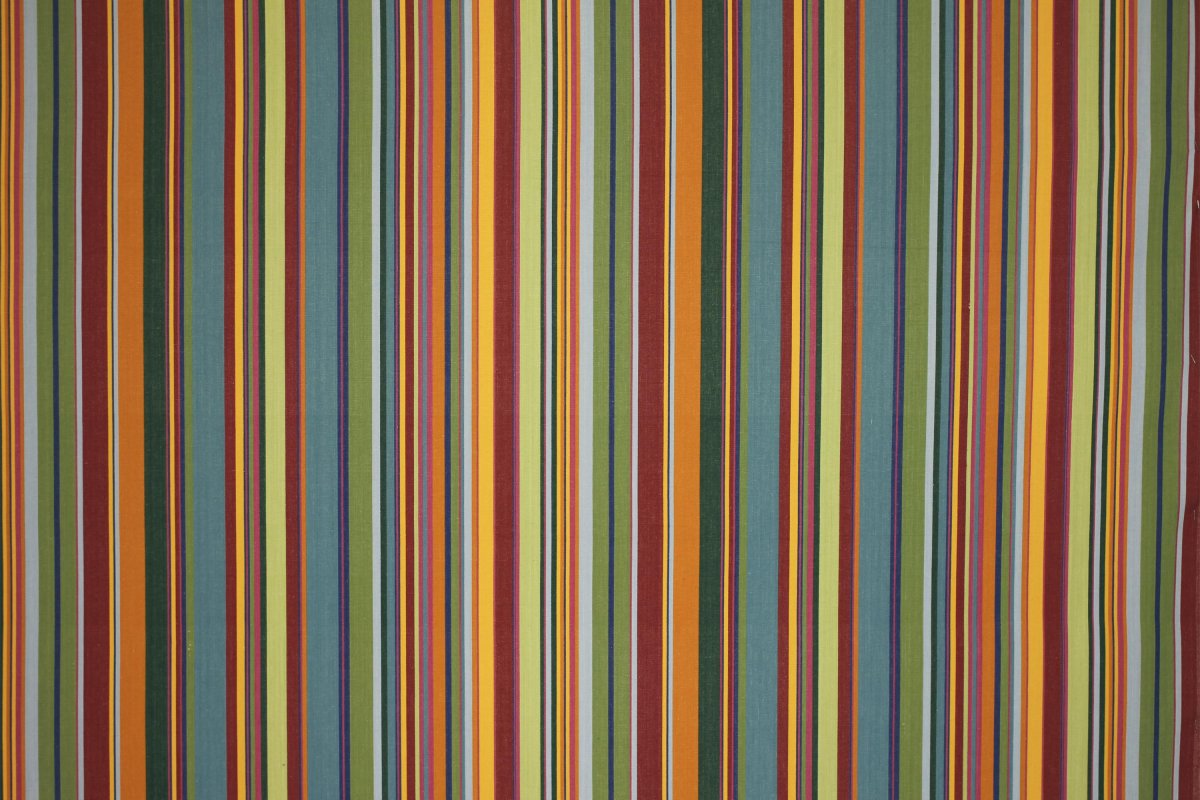 Желто-зеленая полоска ткань