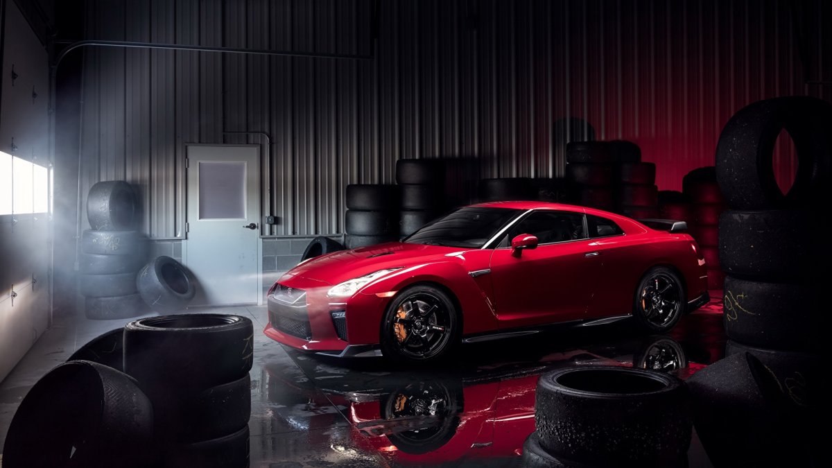 Ниссан ГТР В гараже