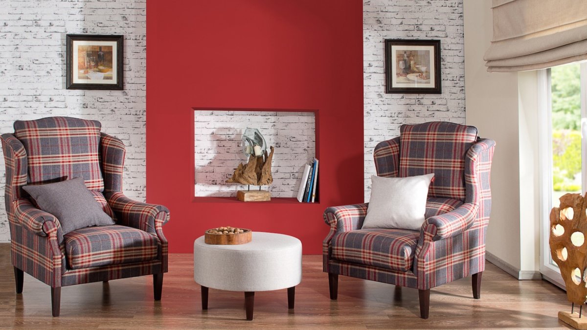 Диван в шотландскую клетку