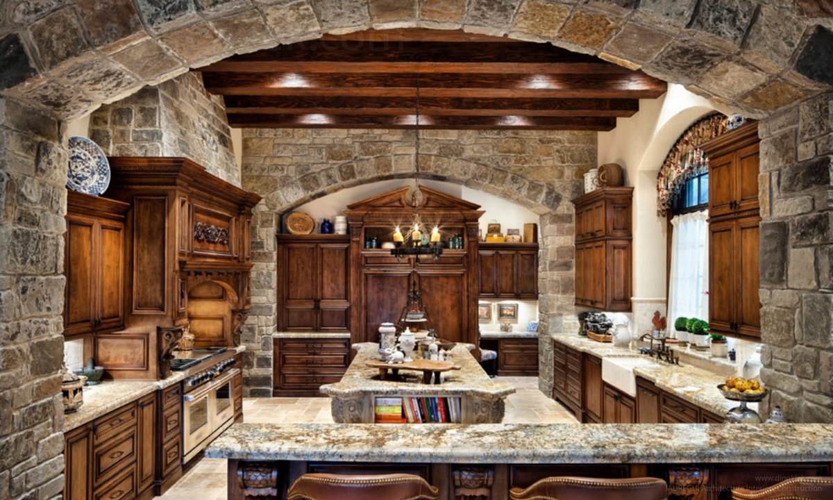 Кухня в средневековом стиле в частном доме