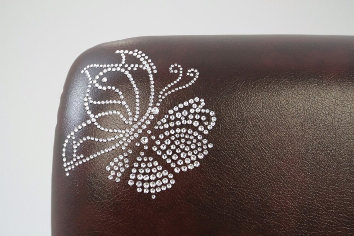 Инкрустация стразами айкос