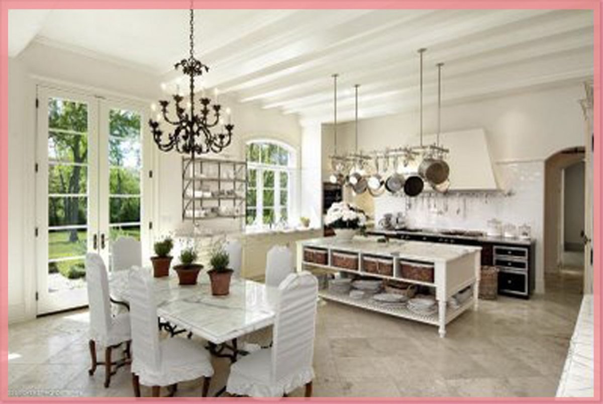Люстра в столовую в стиле Прованс
