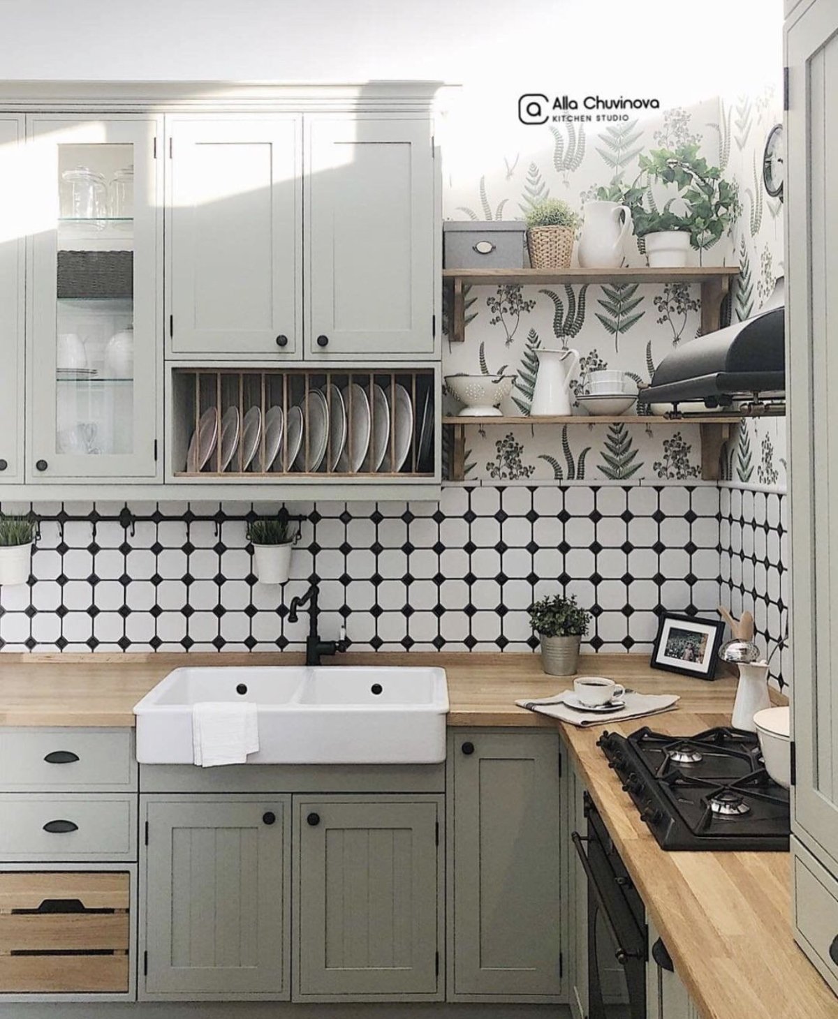 Алла Чувинова Миксон