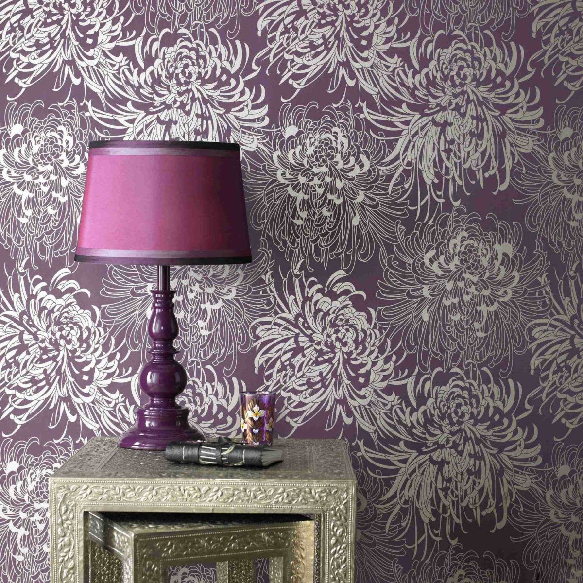 Сиреневых с узорами в интерьере