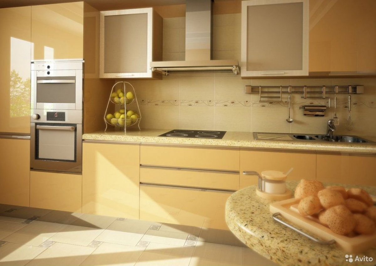 Кухня в песочных тонах