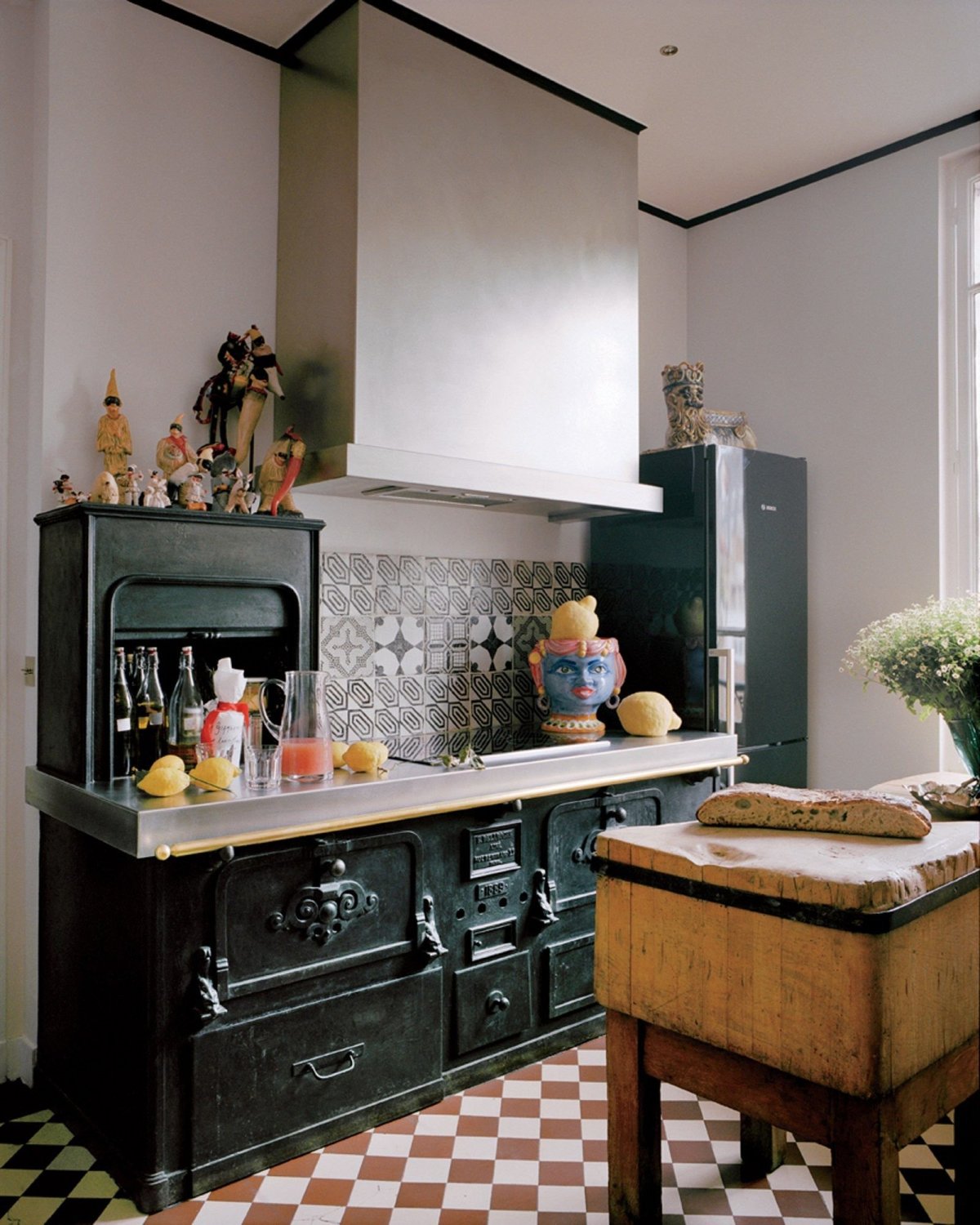 Кухня в Парижской квартире