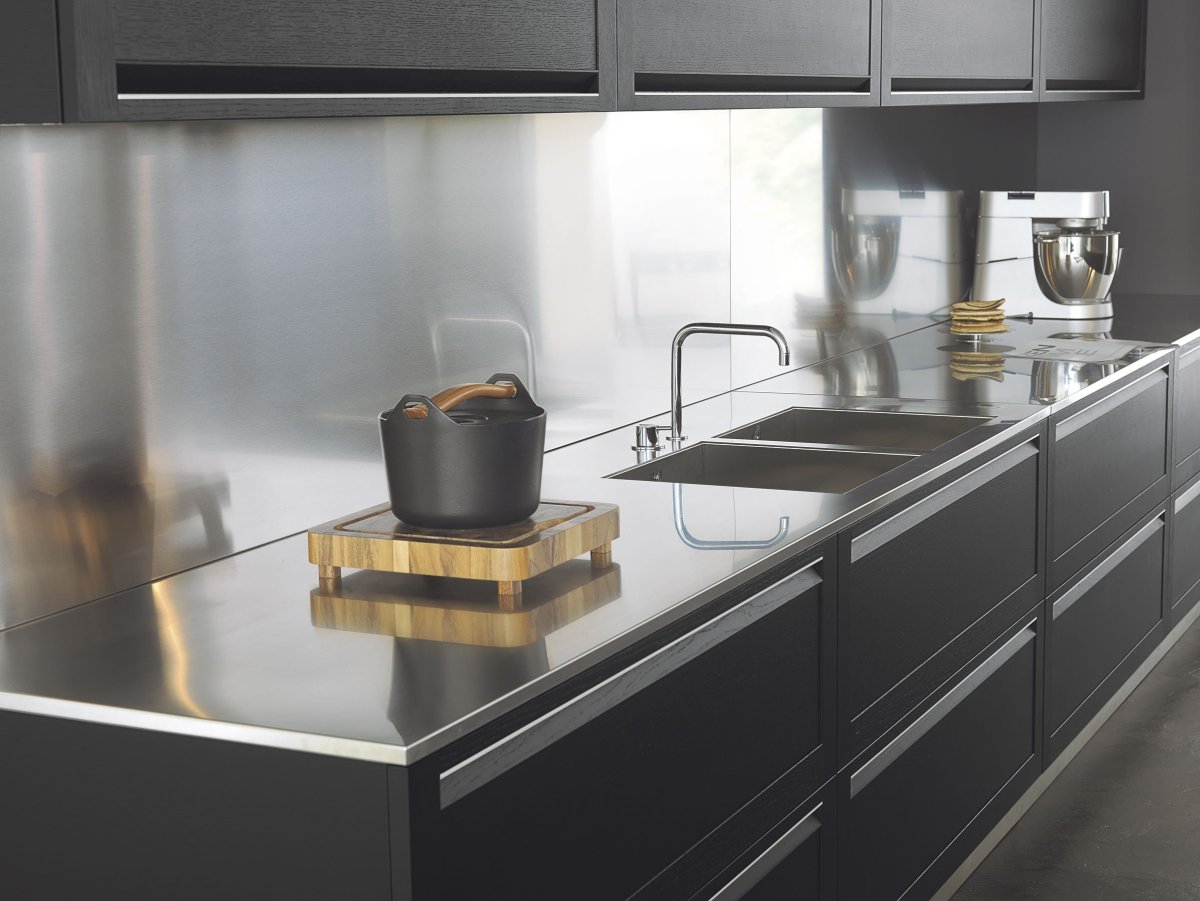 Столешница из нержавейки для кухни