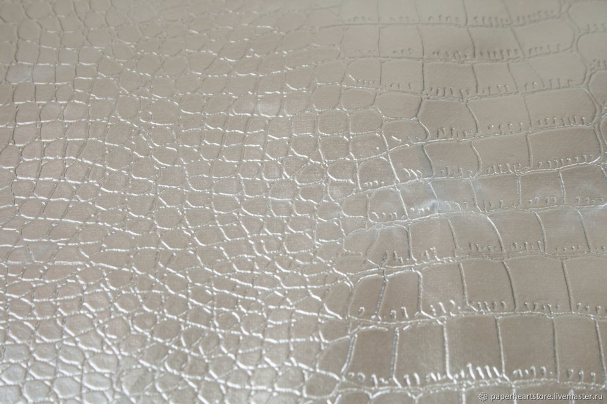 Крокодил белый кожа ПВХ 702-52