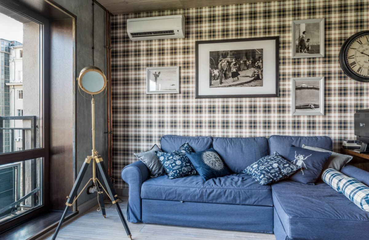 Диван в шотландскую клетку