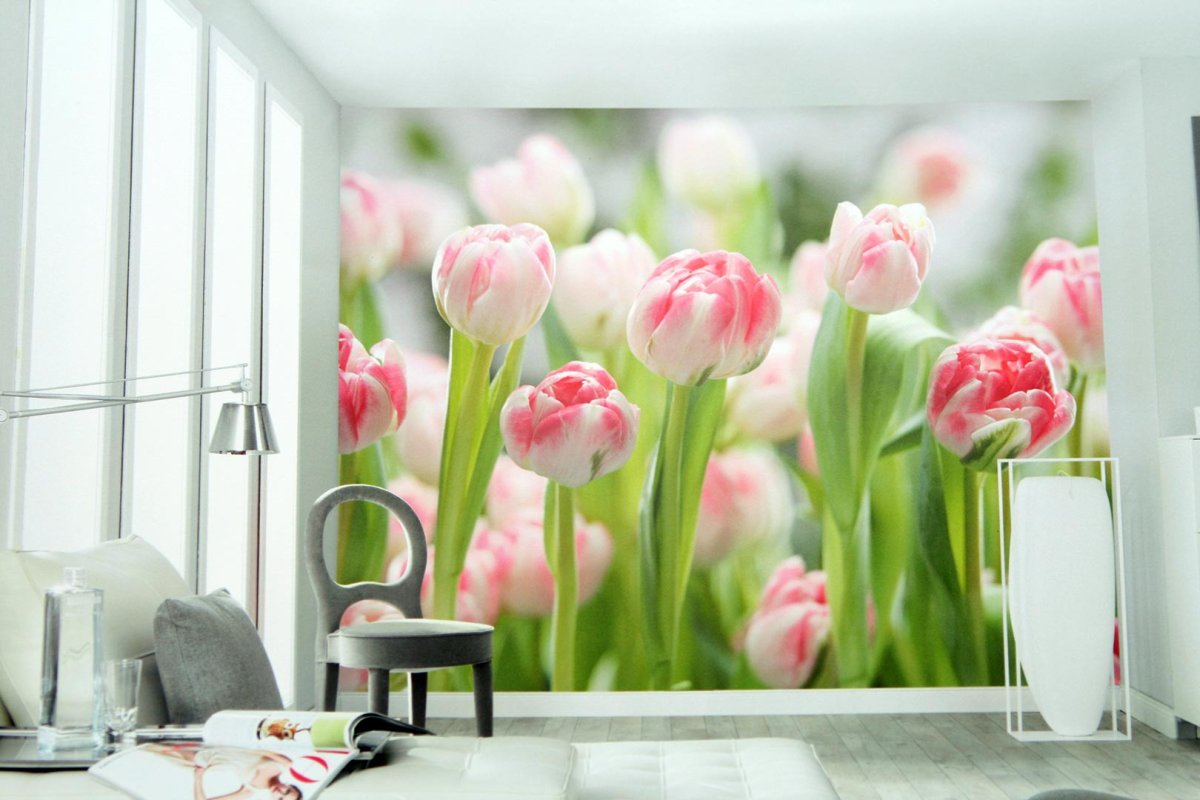 Фотообои тюльпаны на кухне