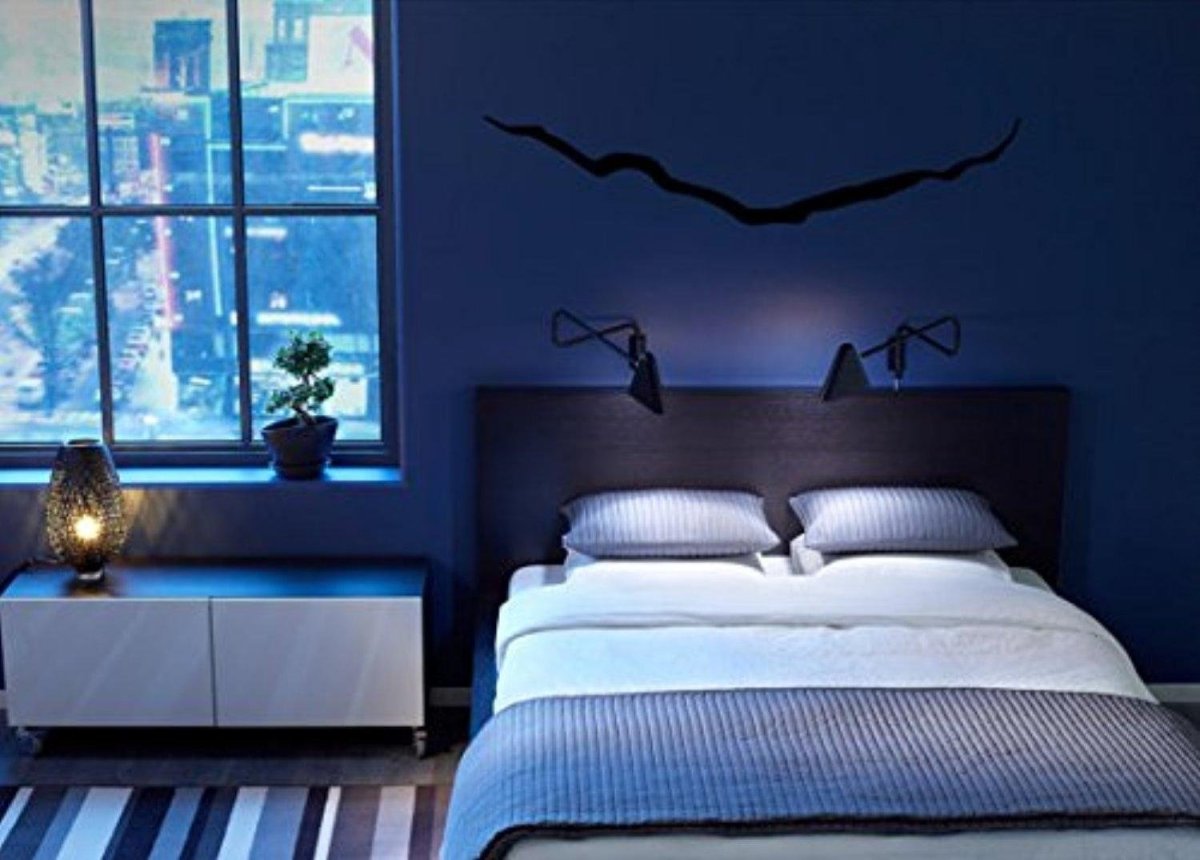 Спальня в темно синих тонах