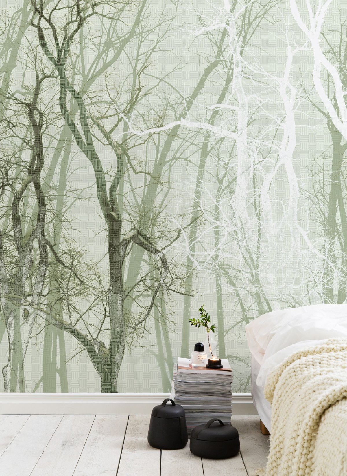 Фотообои дерево на стене