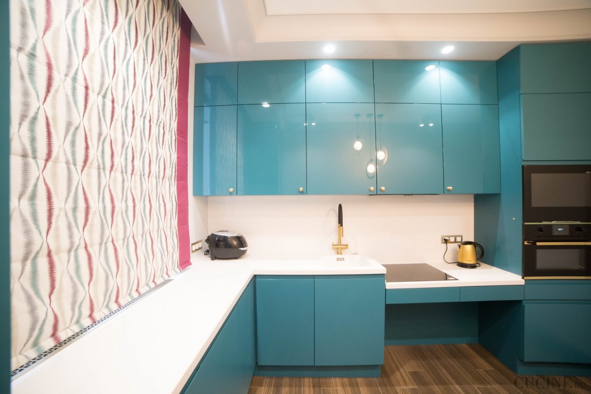 Кухня Аквамарин МДФ эмаль