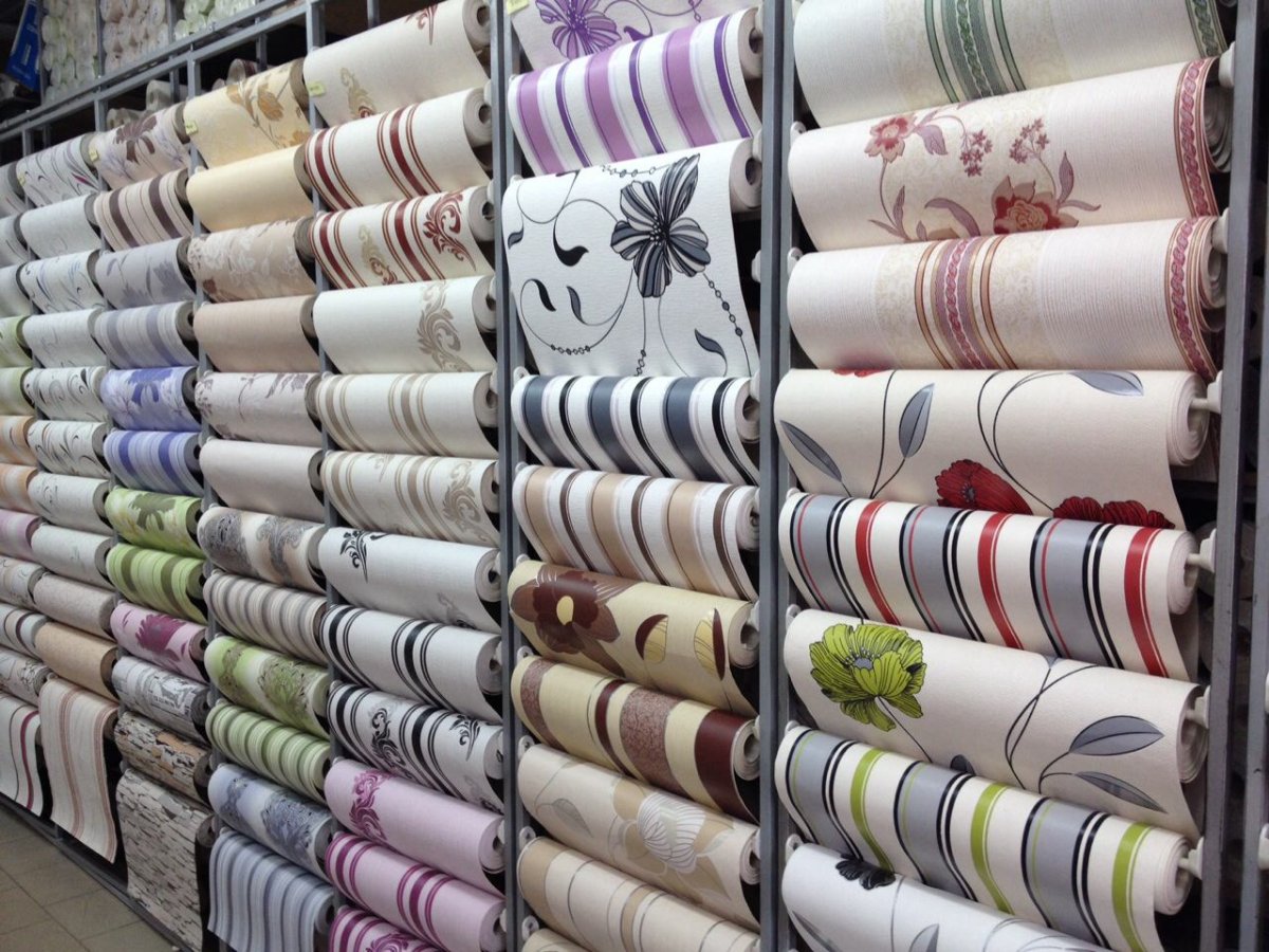 Рулоны обоев для стен