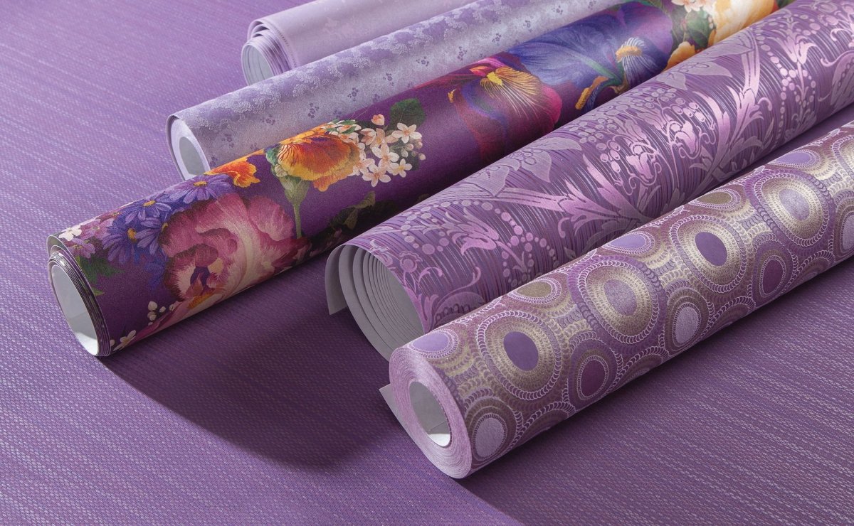 Рулоны обоев для стен