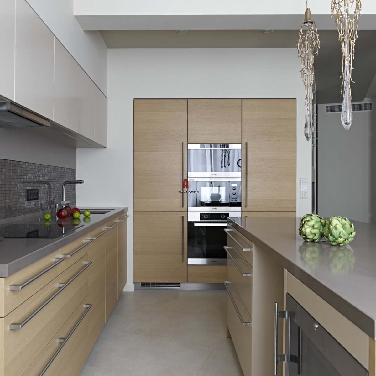 Кухня песочного цвета в интерьере