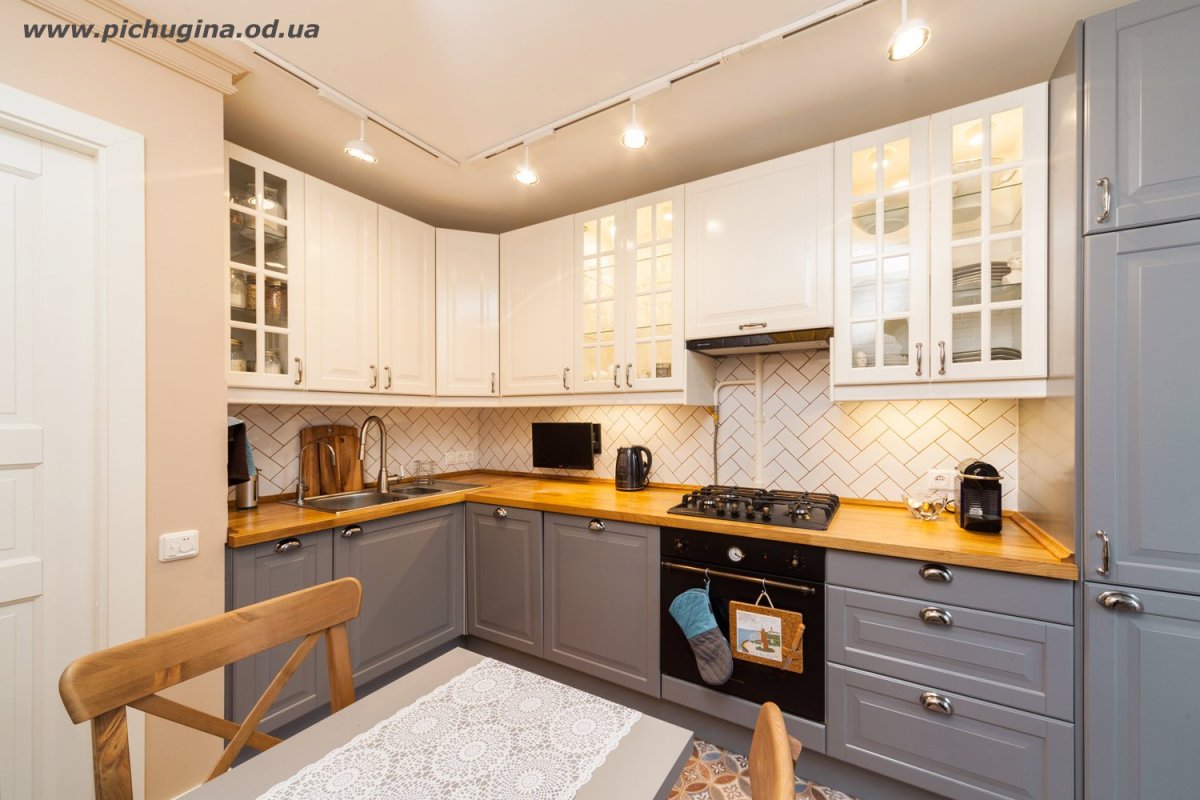 Кухня в трешке