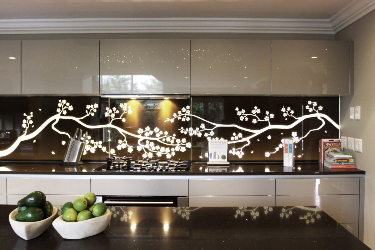 Необычные кухонные фартуки