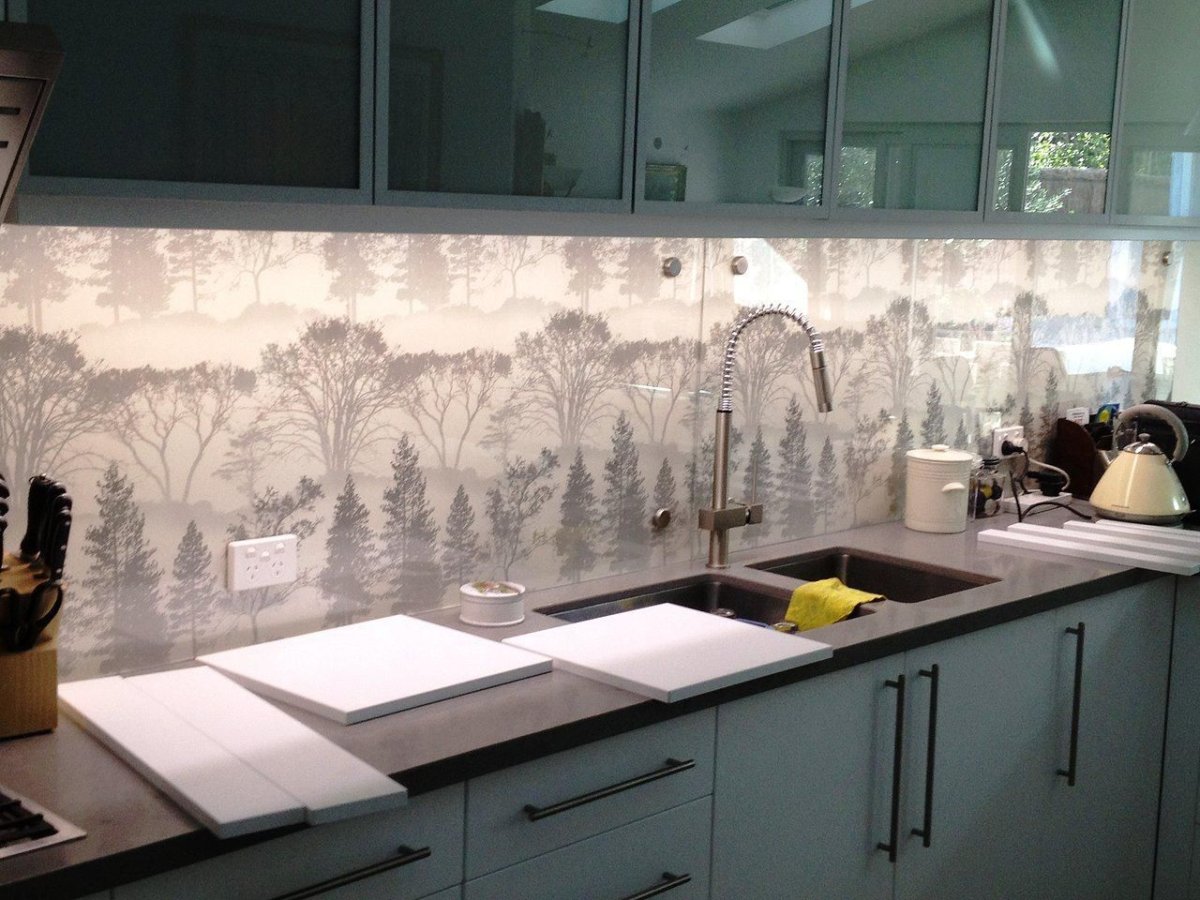 Фартук для кухни из декоративки