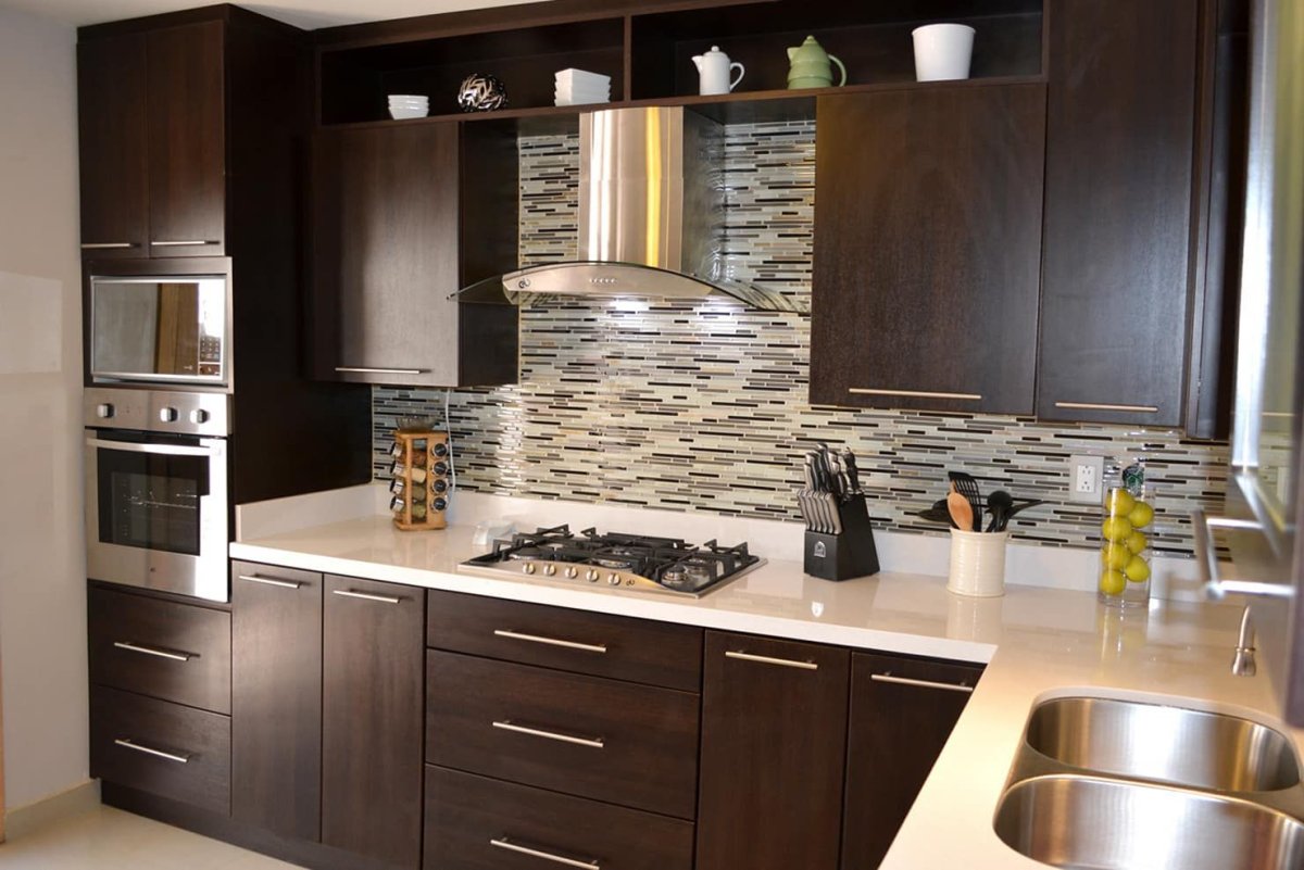 Шоколадный кухонный гарнитур