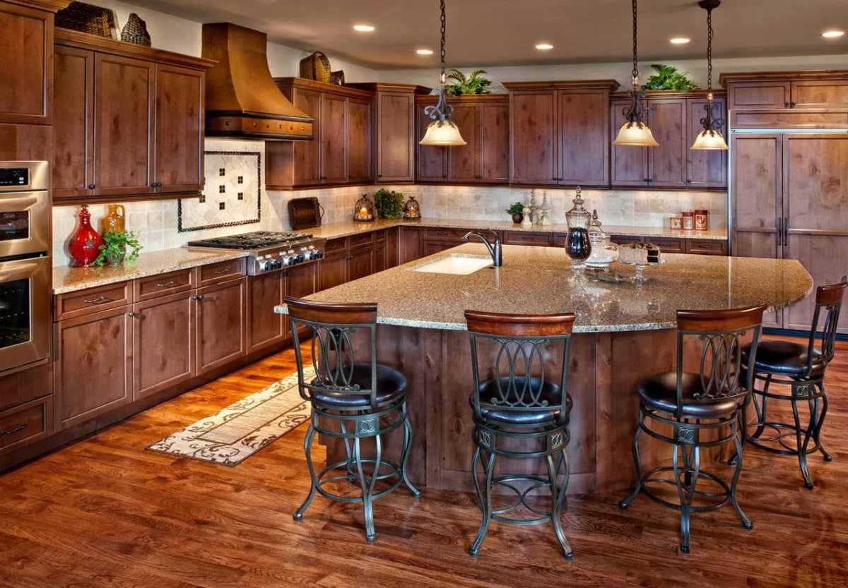 Кухня под дерево