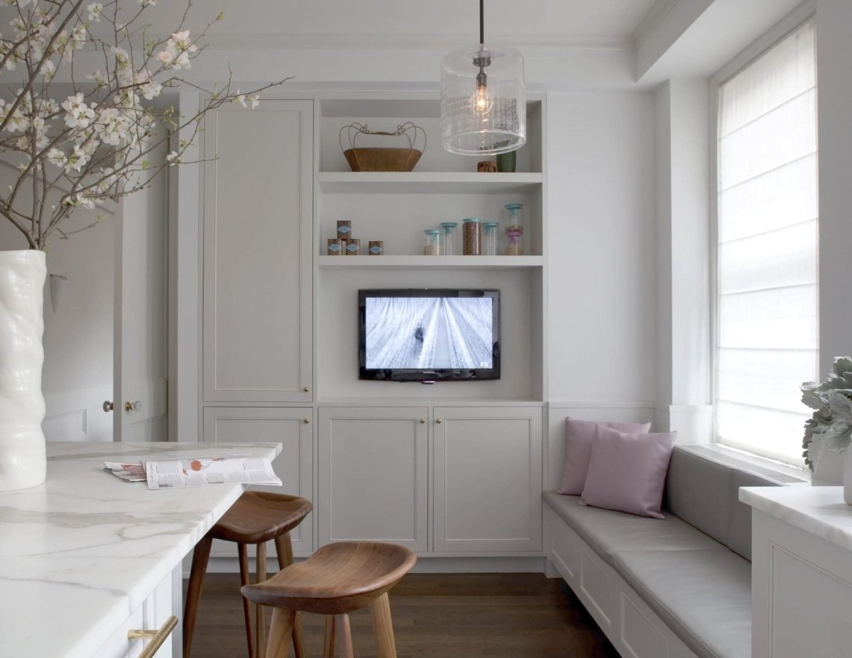 Телевизор в интерьере кухни