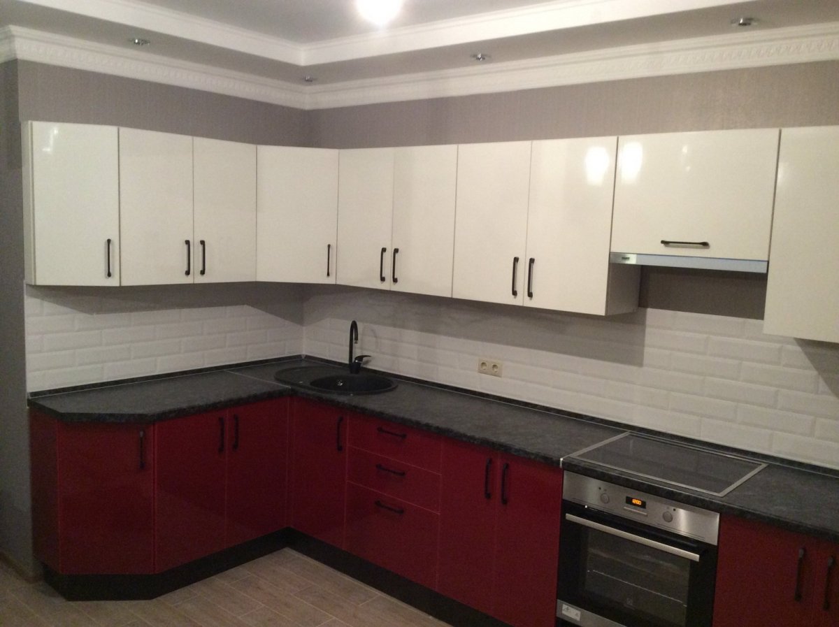 Кухни бордовый низ светлый верх