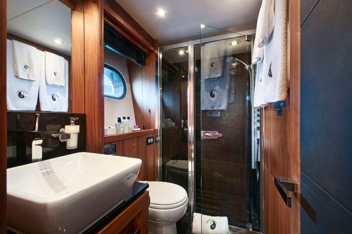 Санузел на яхте