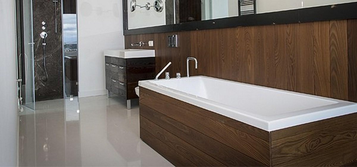 Экран для ванны из лиственницы