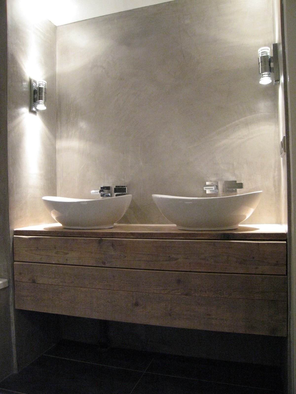 Ванна штукатурка под бетон