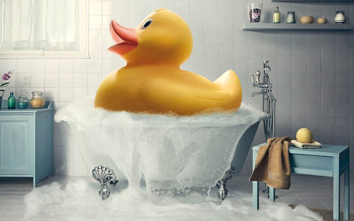 Уточка в ванной